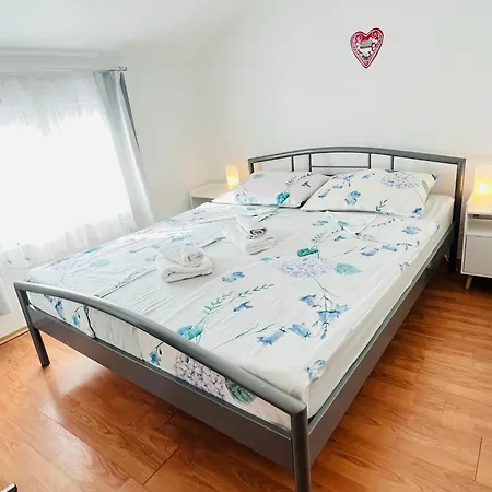 4m * Gornji Karin