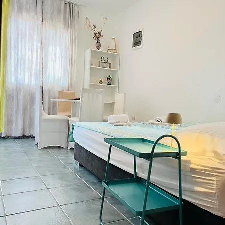 4m Apartamento Gornji Karin