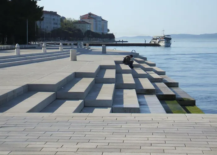 4m Апартаменты *