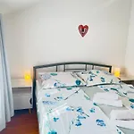 4m